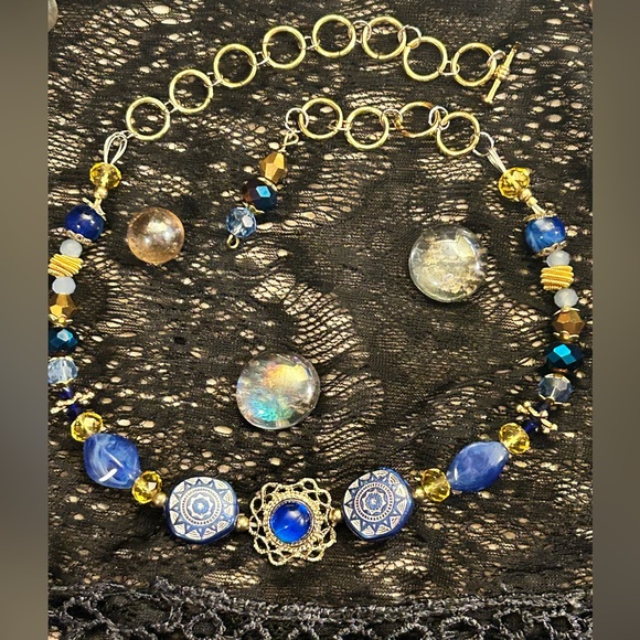 Starry Night Collection Choker Bracelet & Earrings - Picture 2 of 13